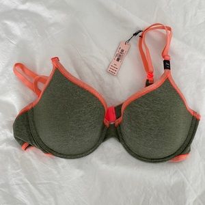 Victoria’s Secret Lined Demi Bra